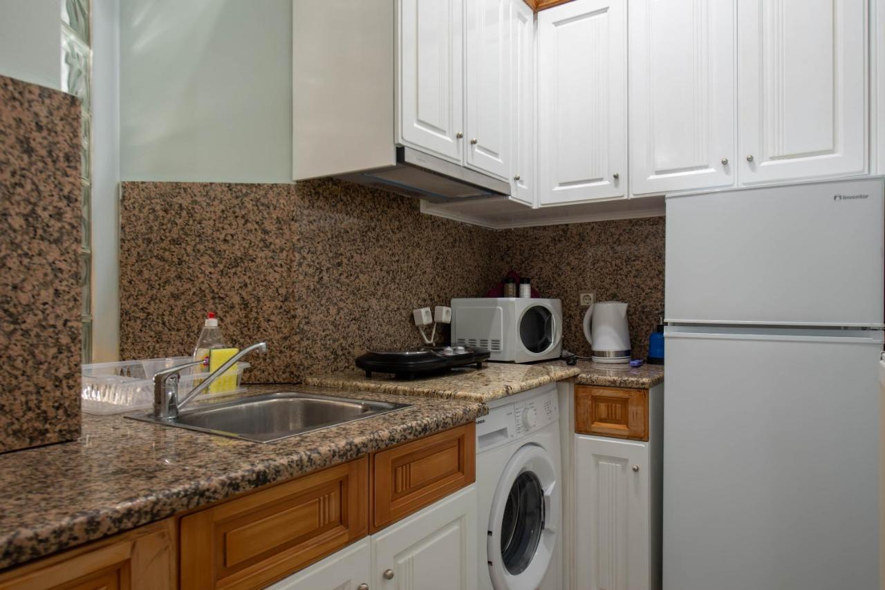 Apartament Art Of Urban Hospitality! Mytilíni Zewnętrze zdjęcie